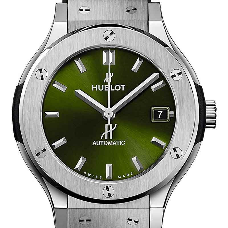 HUBLOT CLASSIC FUSION TITANIUM GREEN ウブロ クラシック・フュージョン チタニウム グリーン 565.NX.8970.LR