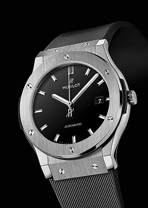 HUBLOT CLASSIC FUSION TITANIUM BLACK SHINY ウブロ クラシック 