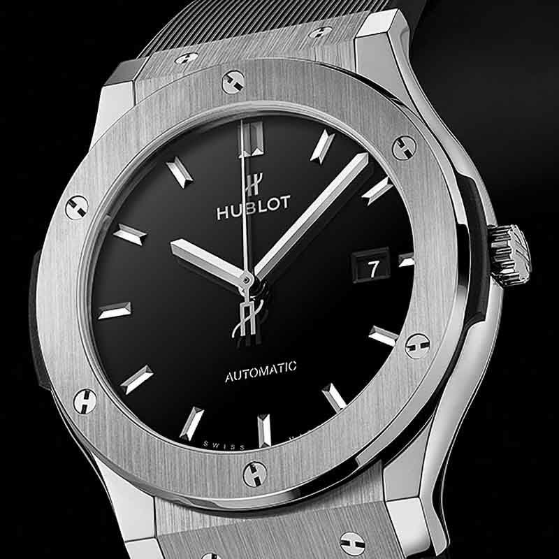 HUBLOT CLASSIC FUSION TITANIUM BLACK SHINY ウブロ クラシック