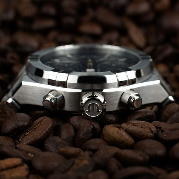MAURICE LACROIX AIKON AUTOMATIC CHRONORGAPH モーリス・ラクロア