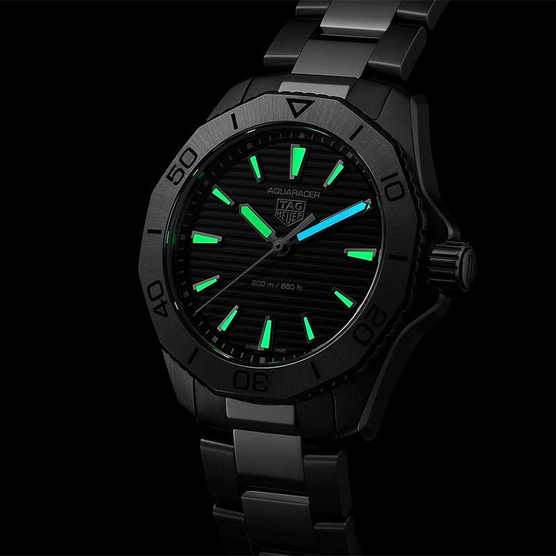TAG Heuer AQUARACER PROFESSIONAL 200 タグ・ホイヤー アクアレーサー 