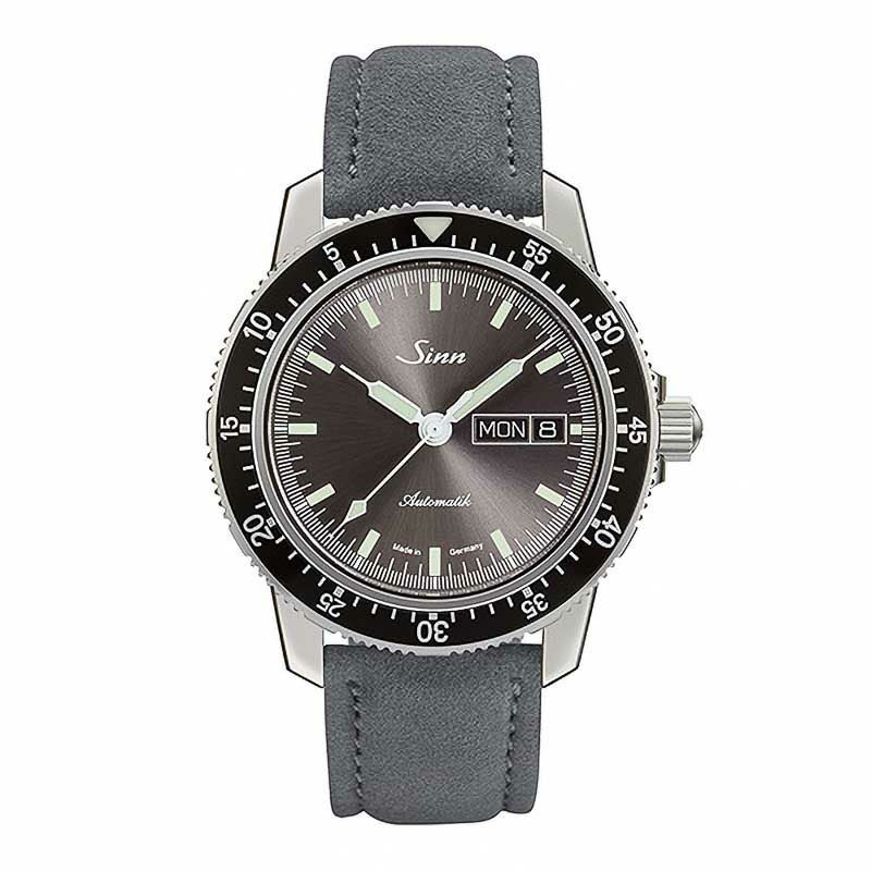 Sinn 104　美品　自動巻き デイデイト 5連ブレスレット仕様 No.579】ジンデポ渋谷のYouTubeをご覧になられて556に5連ブレスレット