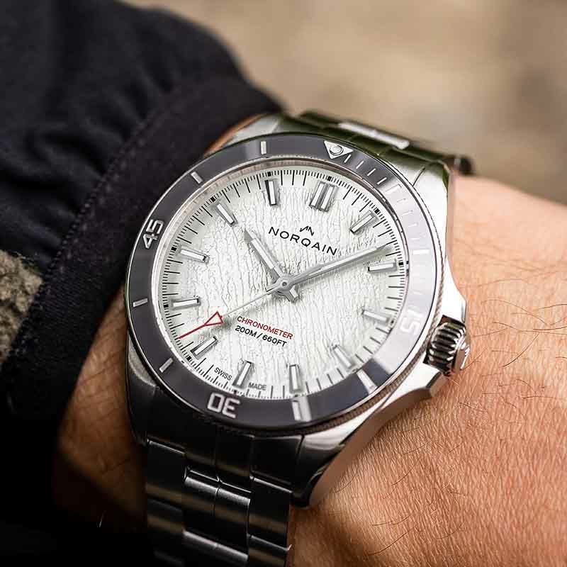 NORQAIN Adventure NEVEREST 40 ノルケイン アドベンチャー ネベレスト