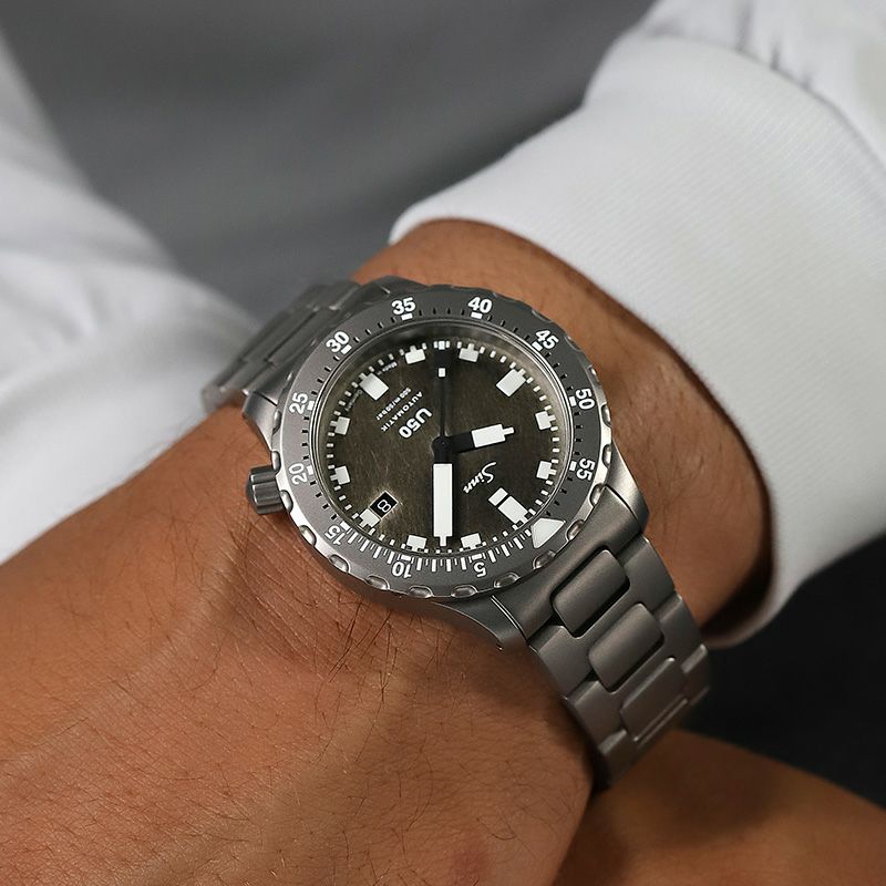 Sinn U50 ジン U50 U50.DS｜正規取り扱いブランド｜時計・腕時計の通販