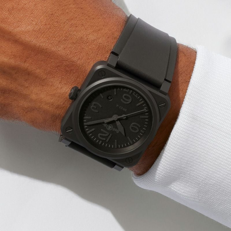 Bell ＆ Ross BR 03 PHANTOM ベル＆ロス BR 03 ファントム BR03A-PH-CE
