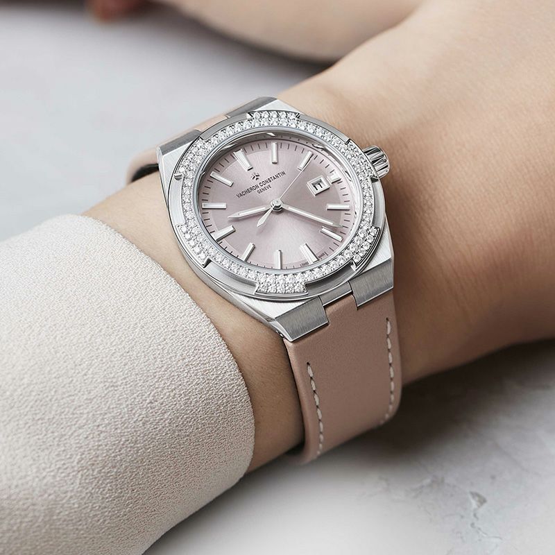 VACHERON CONSTANTIN OVERSEAS AUTOMATIC <br>ヴァシュロン・コンスタンタン オーヴァーシーズ オートマティック <br>4605V/200A-B971