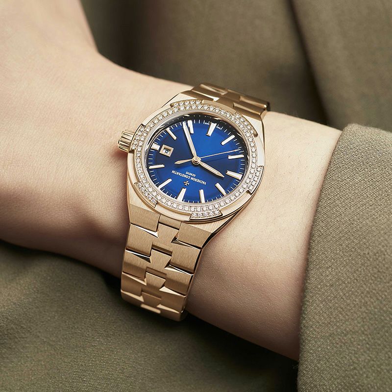 VACHERON CONSTANTIN OVERSEAS AUTOMATIC <br>ヴァシュロン・コンスタンタン オーヴァーシーズ オートマティック <br>4605V/200R-B978