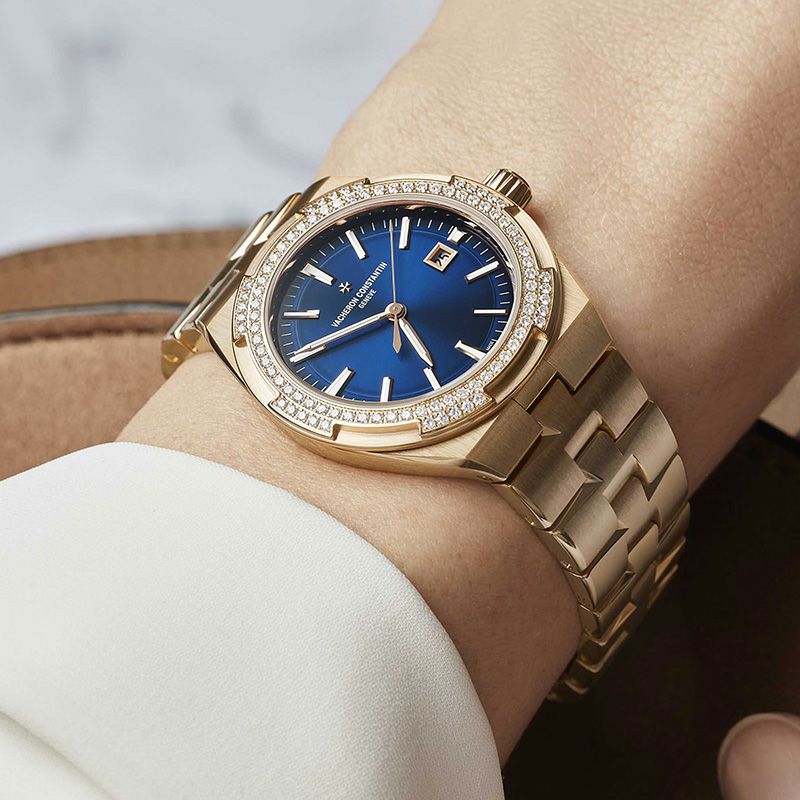 VACHERON CONSTANTIN OVERSEAS AUTOMATIC <br>ヴァシュロン・コンスタンタン オーヴァーシーズ オートマティック <br>4605V/200R-B978