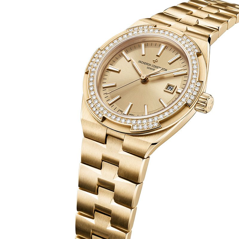 VACHERON CONSTANTIN OVERSEAS AUTOMATIC <br>ヴァシュロン・コンスタンタン オーヴァーシーズ オートマティック <br>4605V/200R-B968