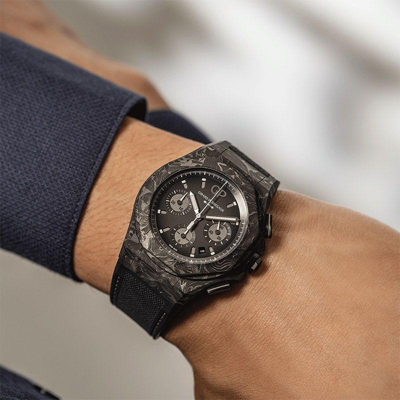 ジラール・ペルゴ ロレアート アブソルート 8Tech 81060-41-3222-1CX