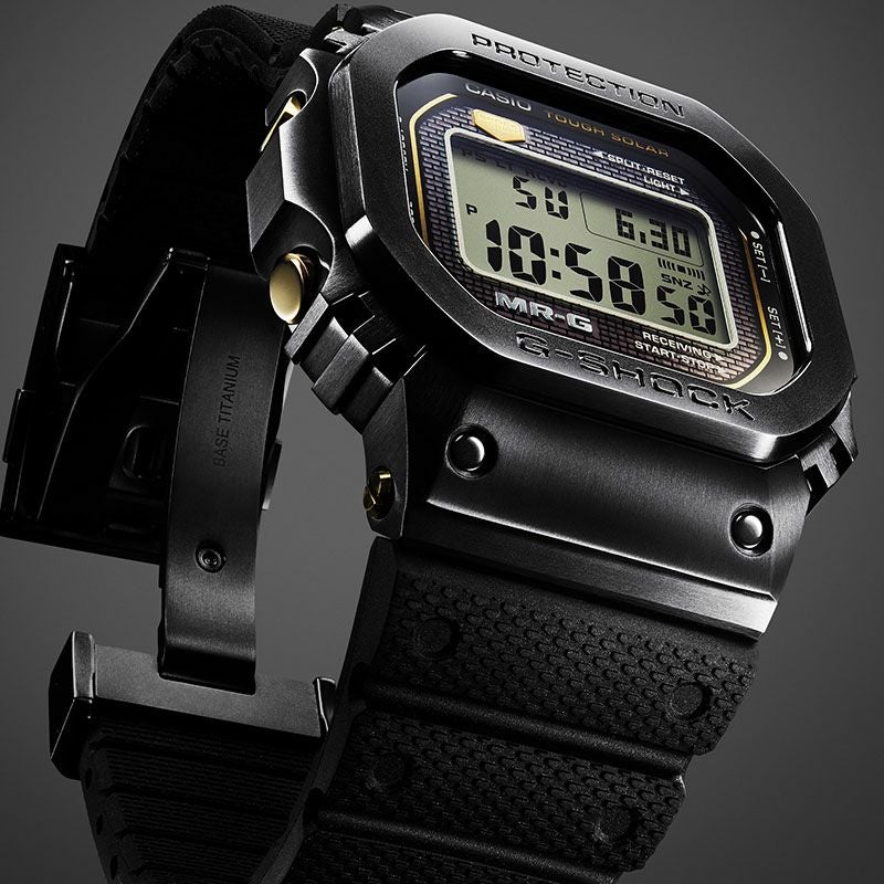 【美品】カシオG-SHOCK ジーショック MRG-B5000D-1JR G-SHOCK MRG-B5000 Series ジーショック エムアールジー B5000