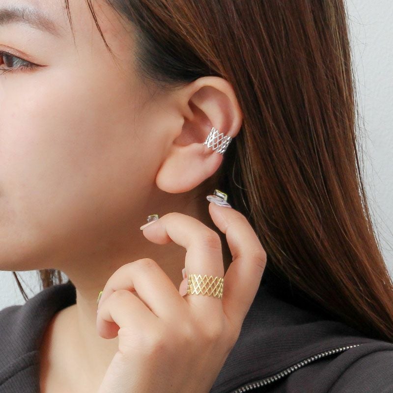 BYOKA LATTICE EARCUFF-2 SILVERE1702 ビョーカ イヤーカフ シルバー E1702