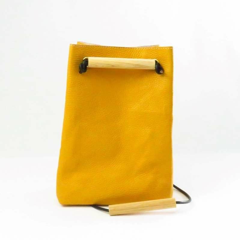 YUICHI TACHIYAMA karuta leather bag curry Yellow  ユウイチタチヤマ カルタ レザー バッグ 鞄 かばん カバン カリー　イエロー YTYkaruta017