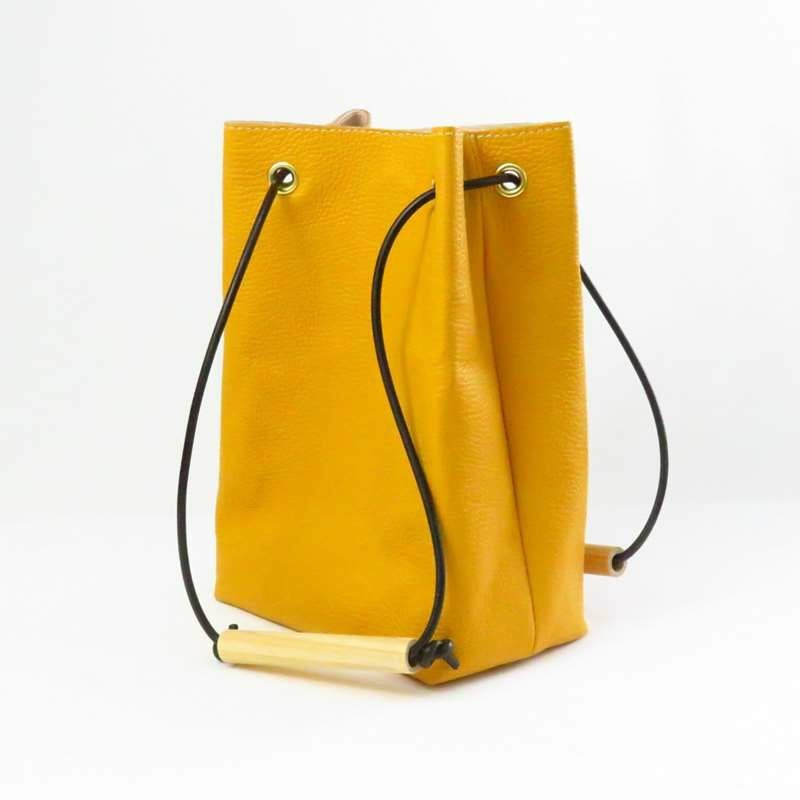 YUICHI TACHIYAMA karuta leather bag curry Yellow  ユウイチタチヤマ カルタ レザー バッグ 鞄 かばん カバン カリー　イエロー YTYkaruta017