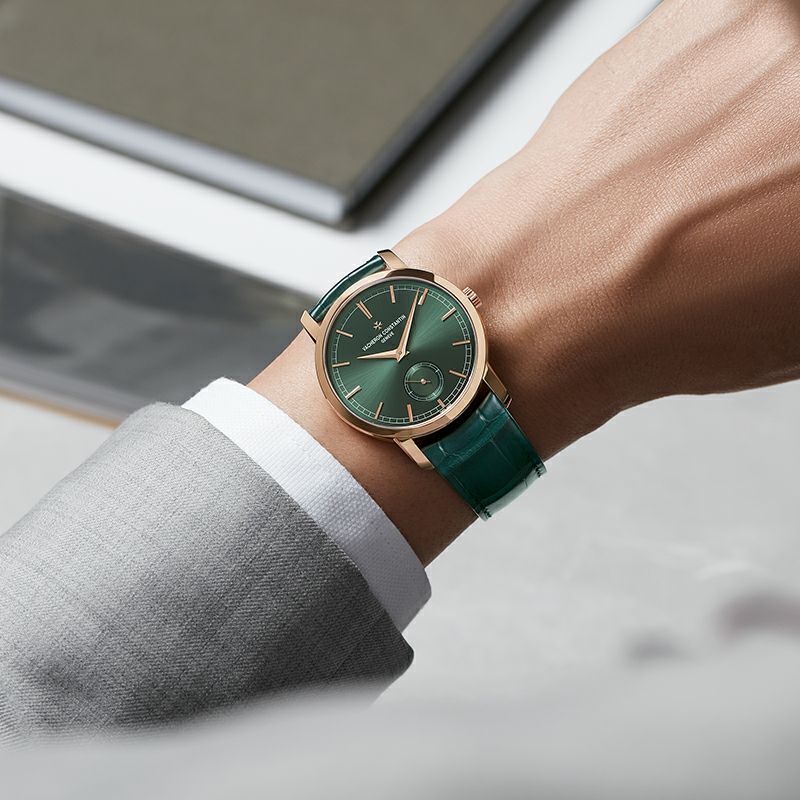 VACHERON CONSTANTIN ヴァシュロン・コンスタンタン パトリモニー トラディショナル マニュアルワインディング 82172/000R-H008 腕時計
 K18ピンクゴールド K18PG/本革 K18PG ディープグリーントーン文字盤 手巻き ユニセックス【中古】【472】SJ トラディショナル マニュアルワインディング 82172/000R-H008