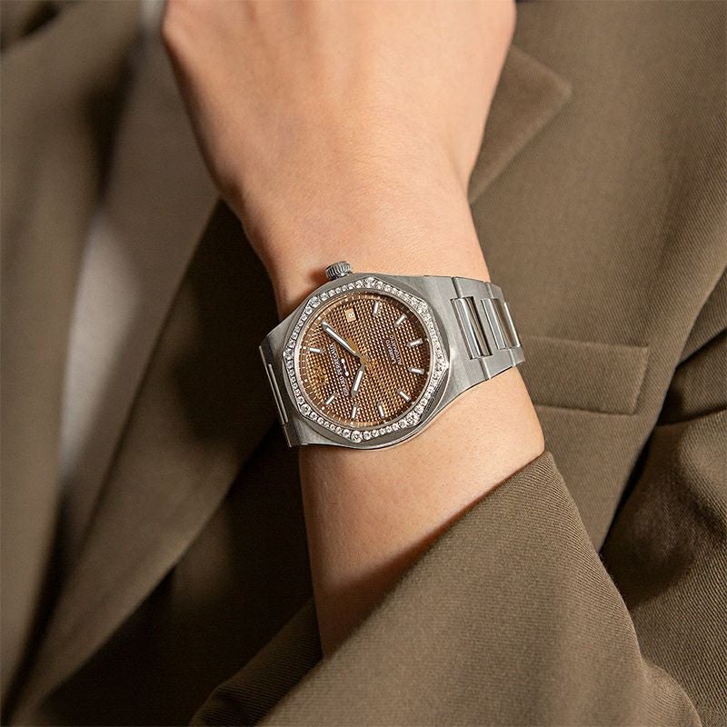 GIRARD-PERREGAUX LAUREATO 38 MM ジラール・ペルゴ ロレアート 38 MM