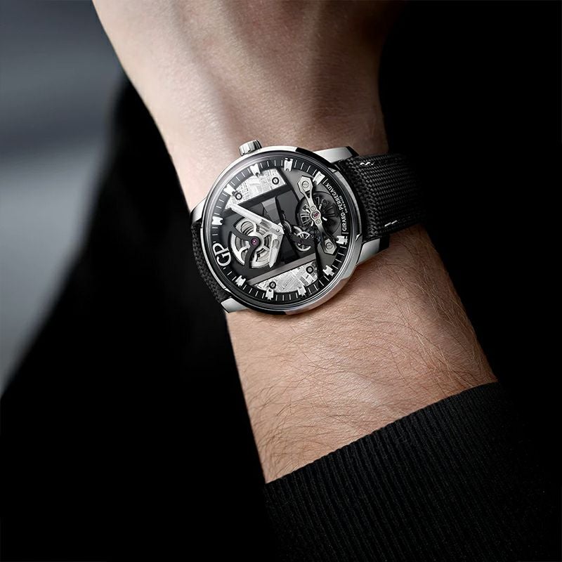 GIRARD-PERREGAUX FREE BRIDGE METEORITE <br>ジラール・ベルゴ フリー ブリッジ メテオライト <br>82000-11-3259-5CX