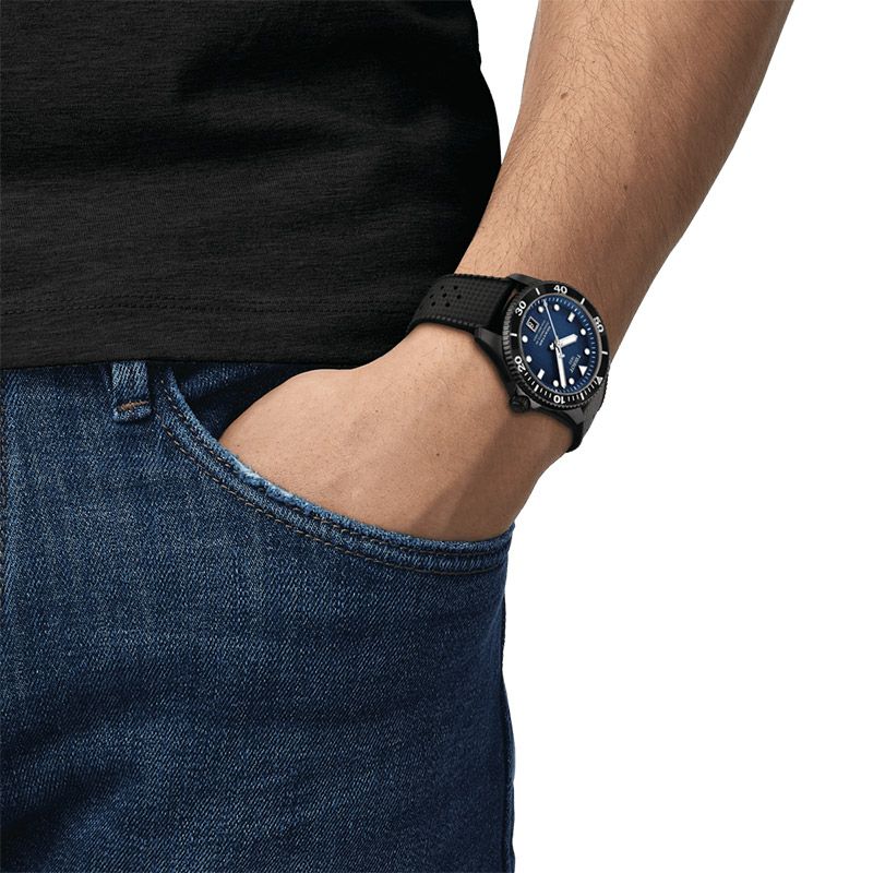 TISSOT (ティソ）シースター1000 40mm サファイアクリスタル ティソが “マルチに使えるサイズ” を重視した、40mmのシースター 1000