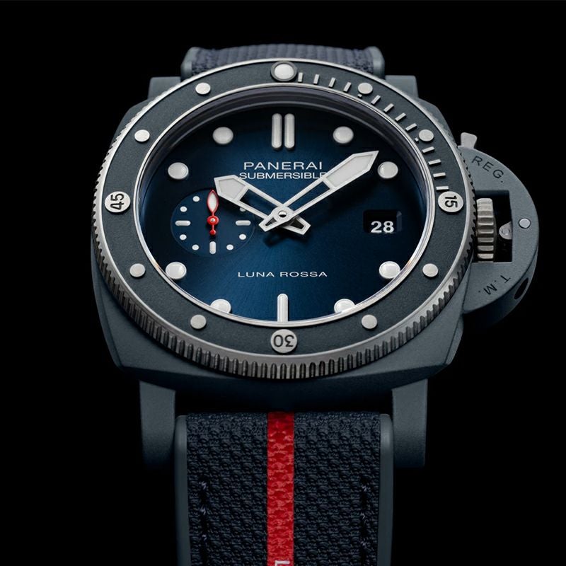 PANERAI SUBMERSIBLE QUARANTAQUATTRO LUNA ROSSA Ti-Ceramitech(TM