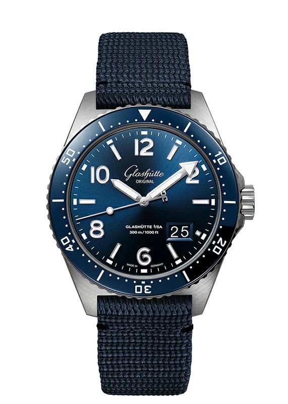 GLASHUTTE ORIGINAL SeaQ Panorama Date グラスヒュッテ・オリジナル シーキュー パノラマデイト 1-36-13-02-81-36