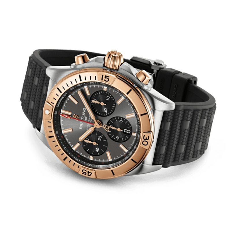 BREITLING CHRONOMAT B01 42 ブライトリング クロノマット B01 42