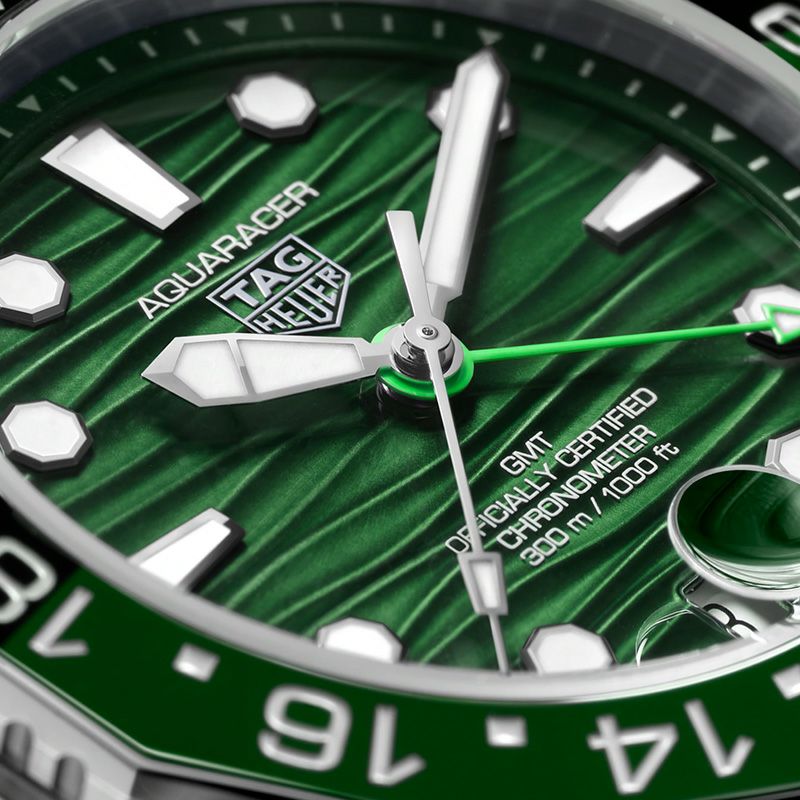TAG Heuer AQUARACER PROFESSIONAL 300 GMT タグ・ホイヤー アクア