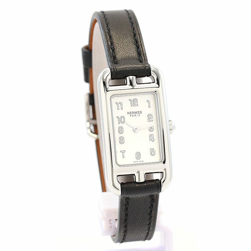 極美品 HERMES エルメス ナンタケット NA2.110 腕時計 ステンレススチール/レザー グレージュ クォーツ ホワイト文字盤 レディース【中古】【送料無料】 エルメス ナンタケット NA2.110 シルバー レディース 時計 【中古