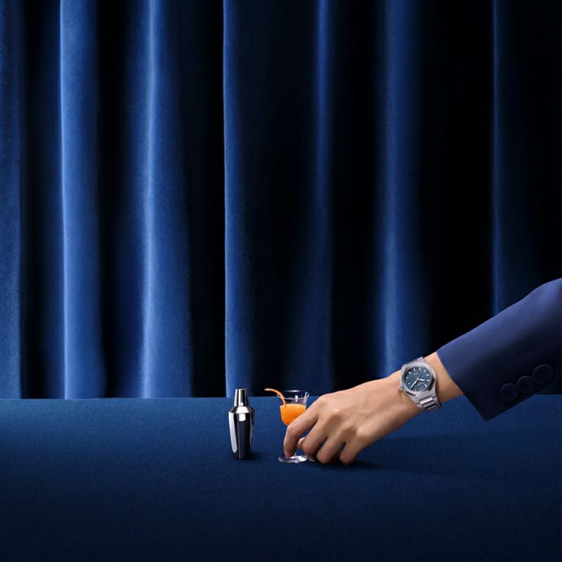 【新品タグ付】定価8.8万 ロロピアーナ トゥモローランド ピルグリム 46 紺 GIRARD-PERREGAUX LAUREATO 38mm MIDNIGHT BLUE ジラール・ペルゴ
