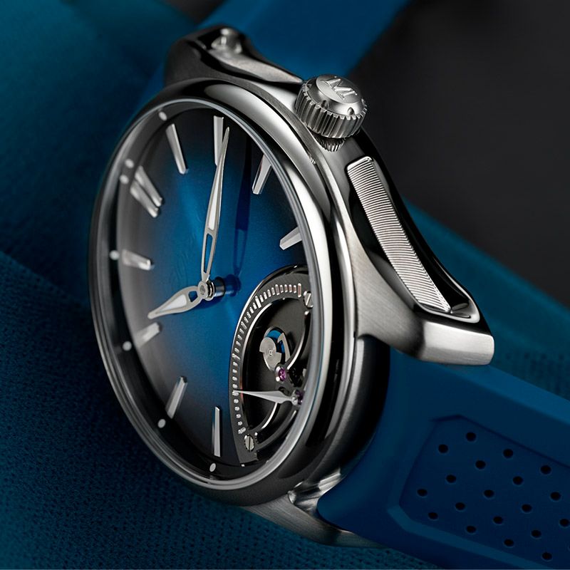 H.Moser ＆ Cie. PIONEER RETROGRADE SECONDS MIDNIGHT BLUE H