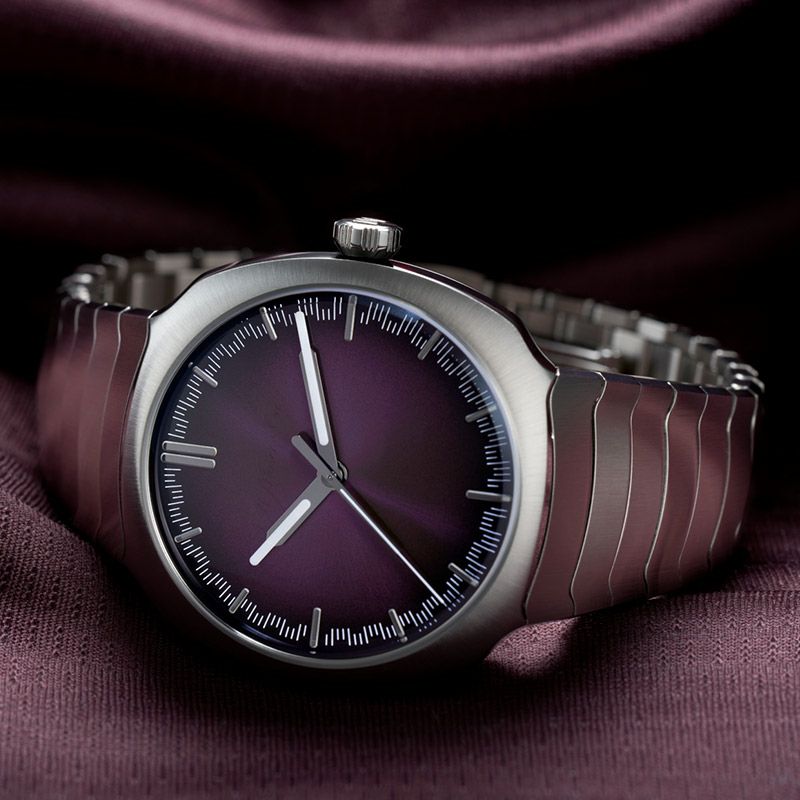 H.Moser ＆ Cie. STREAMLINER CENTRE SECONDS PURPLE HAZE H.モーザー