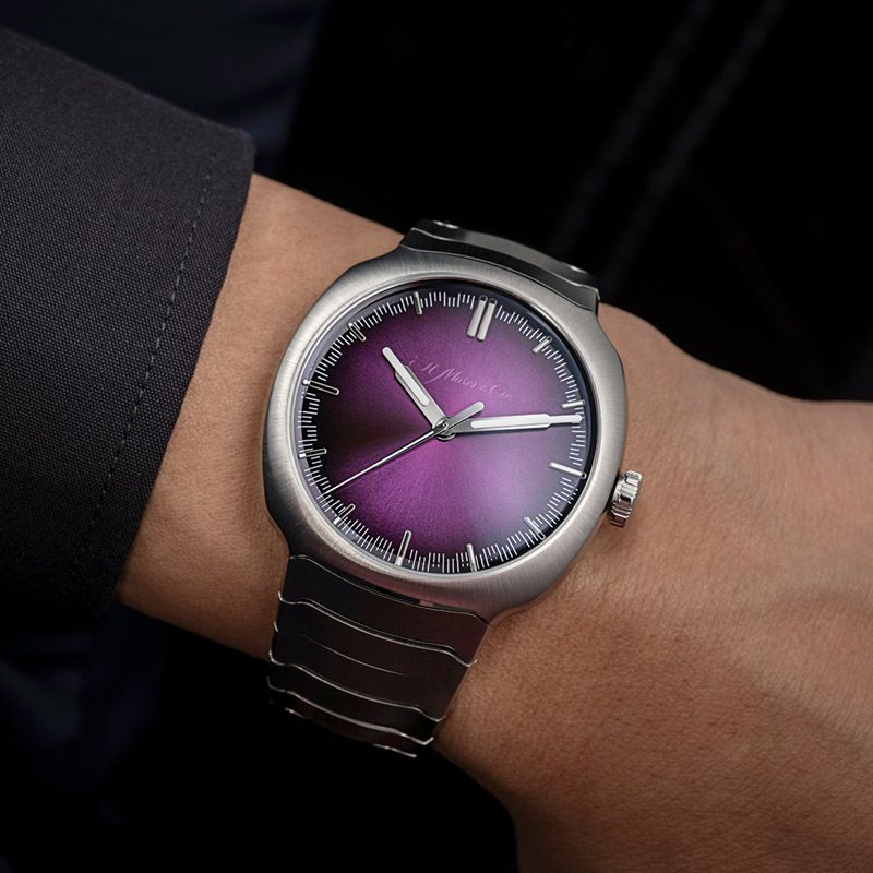 H.Moser ＆ Cie. STREAMLINER CENTRE SECONDS PURPLE HAZE H.モーザー