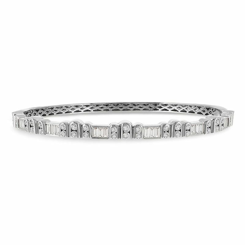 LOVEMARK DIAMOND<br/> MAISON DE GUILDE GUILDE BANGLE