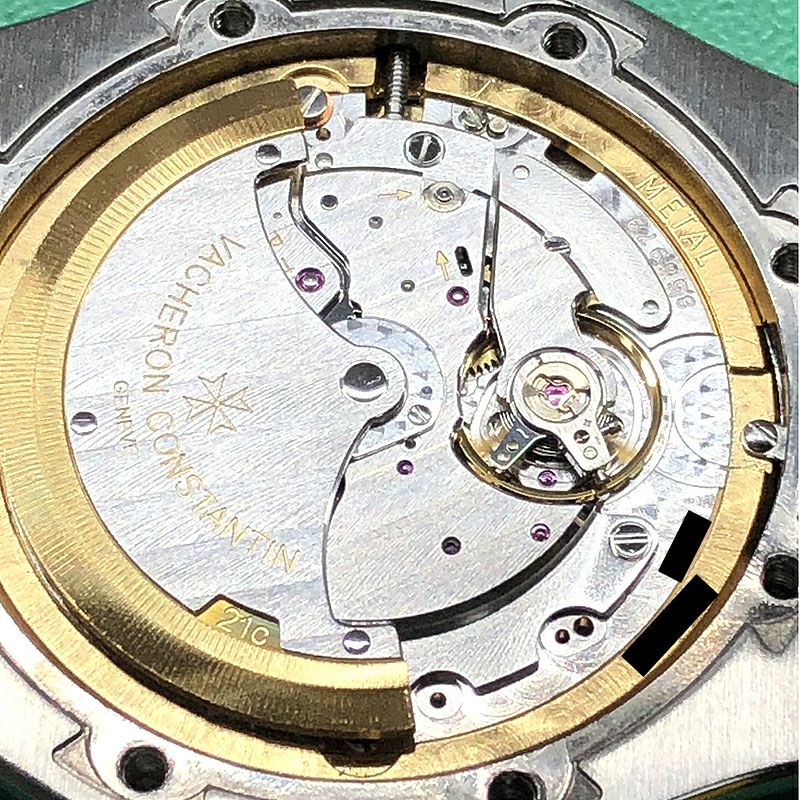 中古】VACHERON CONSTANTIN OVERSEAS LARGE MODEL ヴァシュロン
