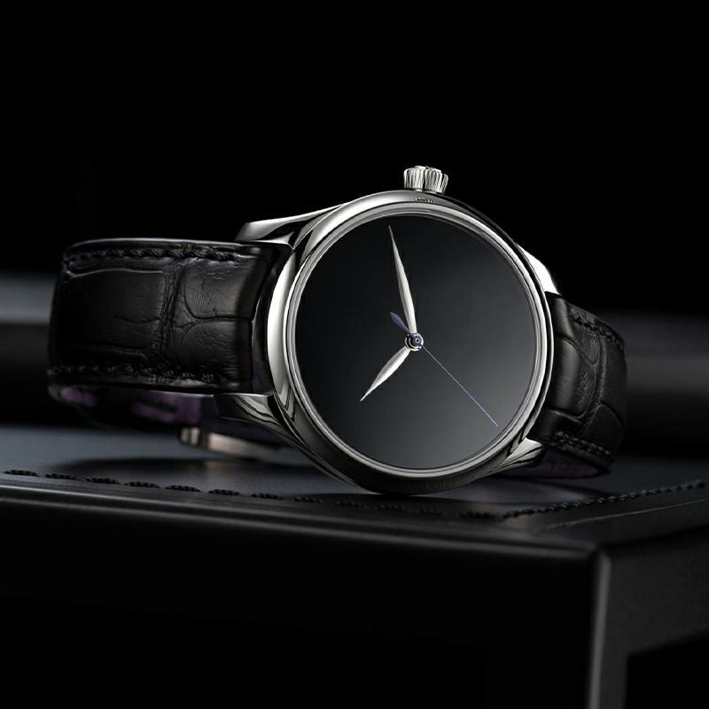 H.Moser ＆ Cie. ENDEAVOUR CENTRE SECONDS CONCEPT VANTABLACK® H