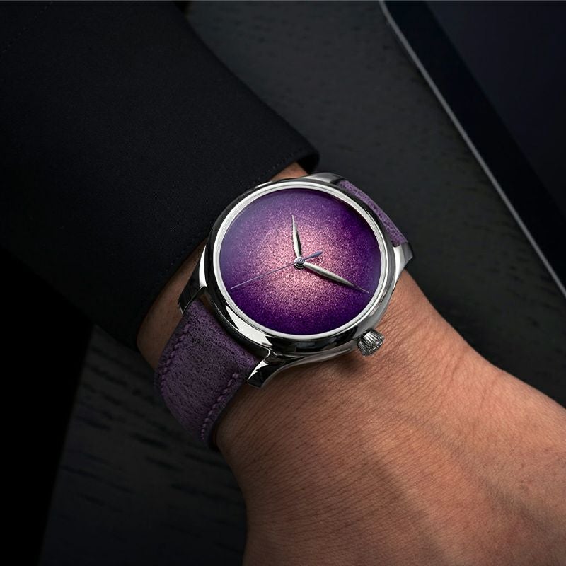 H.Moser ＆ Cie. ENDEAVOUR CENTRE SECONDS CONCEPT PURPLE ENAMEL H
