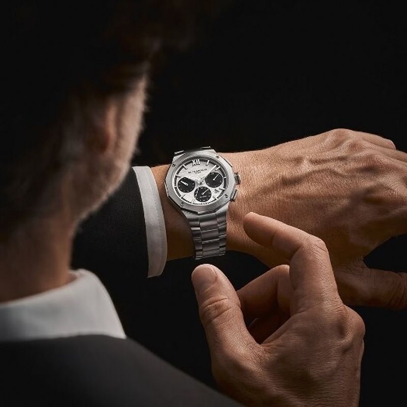 BAUME＆MERCIER Riviera Chronograph White &amp; Black ボーム＆メルシエ リビエラ クロノグラフ ホワイト&amp;ブラック M0A10827