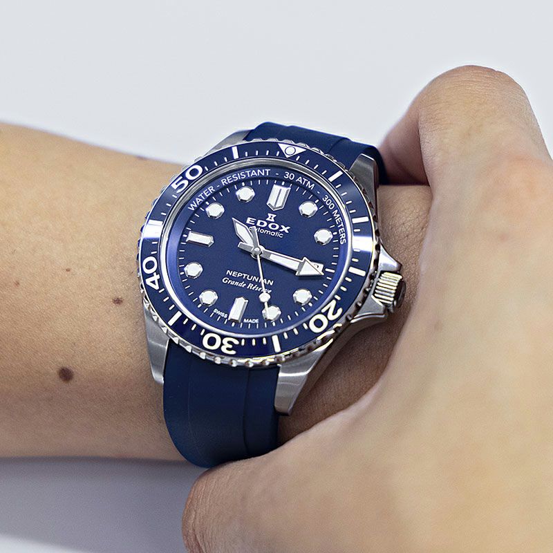 EDOX NEPTUNIAN GRANDE RESERVE DATE AUTOMATIC エドックス 
