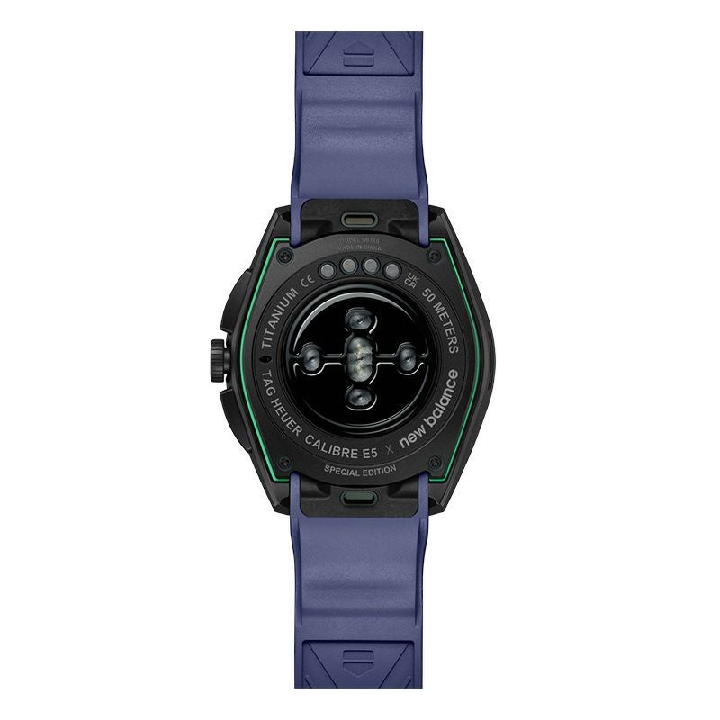 TAG Heuer CONNECTED CALIBRE E5 40MM × NEW BALANCE EDITION タグ