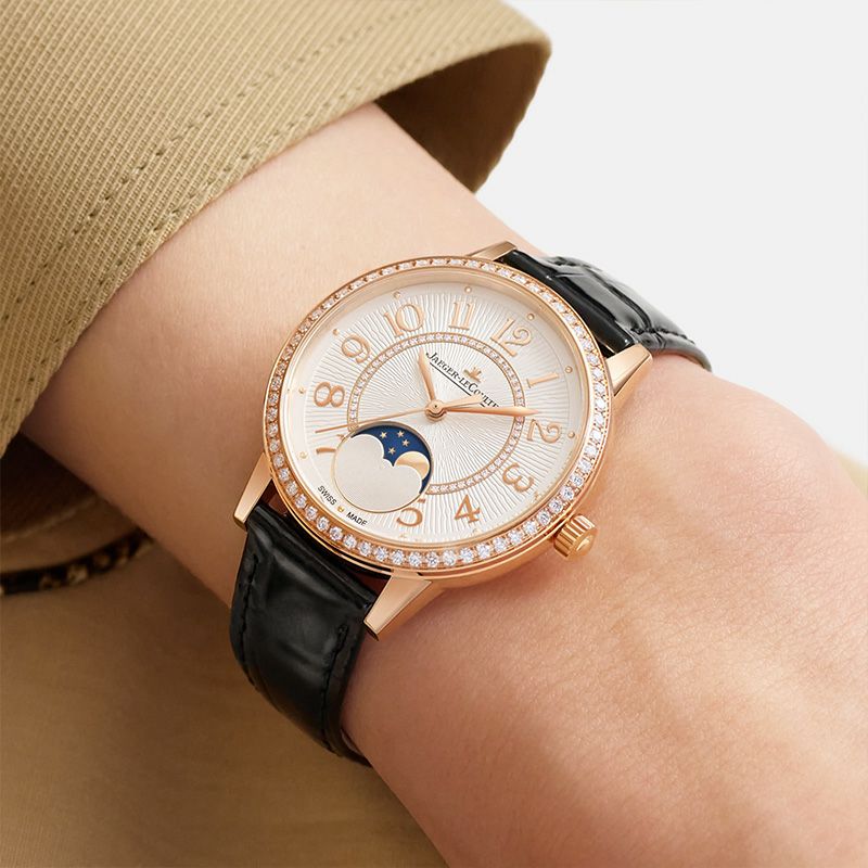 JAEGER-LECOULTRE ジャガー・ルクルト 2針 アンティーク ゴールド文字