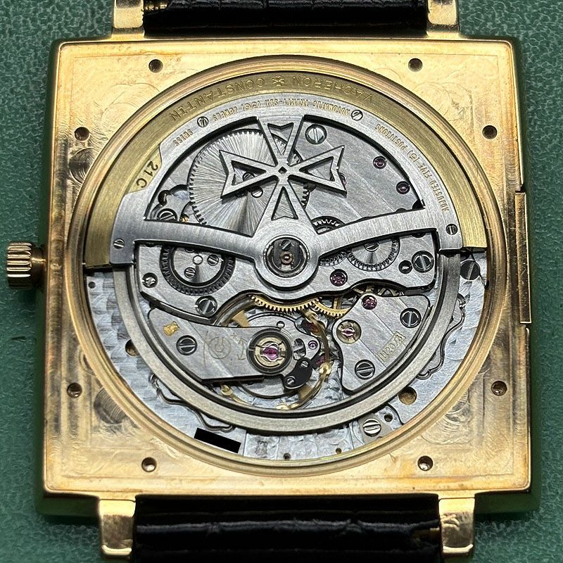 【中古】VACHERON CONSTANTIN HISTORIQUES ULTRA-FINE 1968 ヴァシュロン・コンスタンタン ヒストリーク エクストラフラット 1968 43043/000R-9592