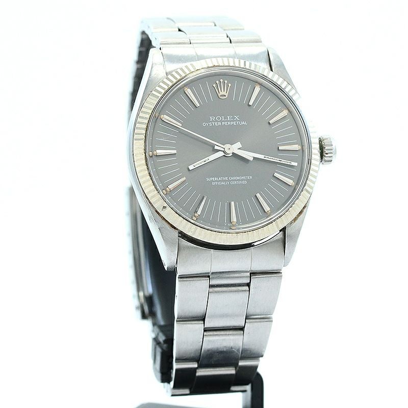 ロレックス ROLEX オイスターパーペチュアル 34 ランダム番 腕【中古】 ROLEX - ロレックス ROLEX オイスターパーペチュアル 34 ランダム番 腕