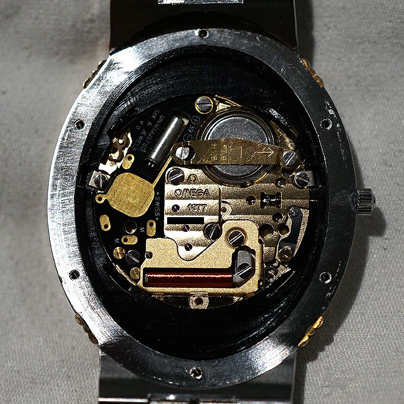 【中古】OMEGA OVAL CLASSIC DE VILLE TENNIS RACKET オメガ オーバル クラシック デ・ヴィル クォーツ テニスラケット 3950833