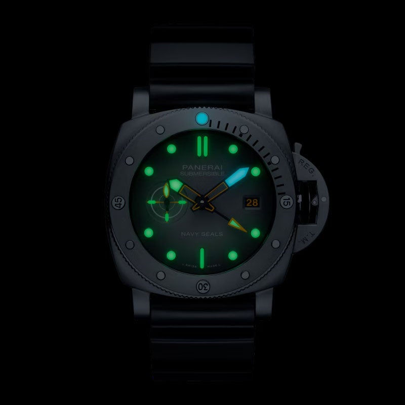 PANERAI SUBMERSIBLE Navy SEALs GMT パネライ サブマーシブル ネイビーシールズ GMT PAM01323